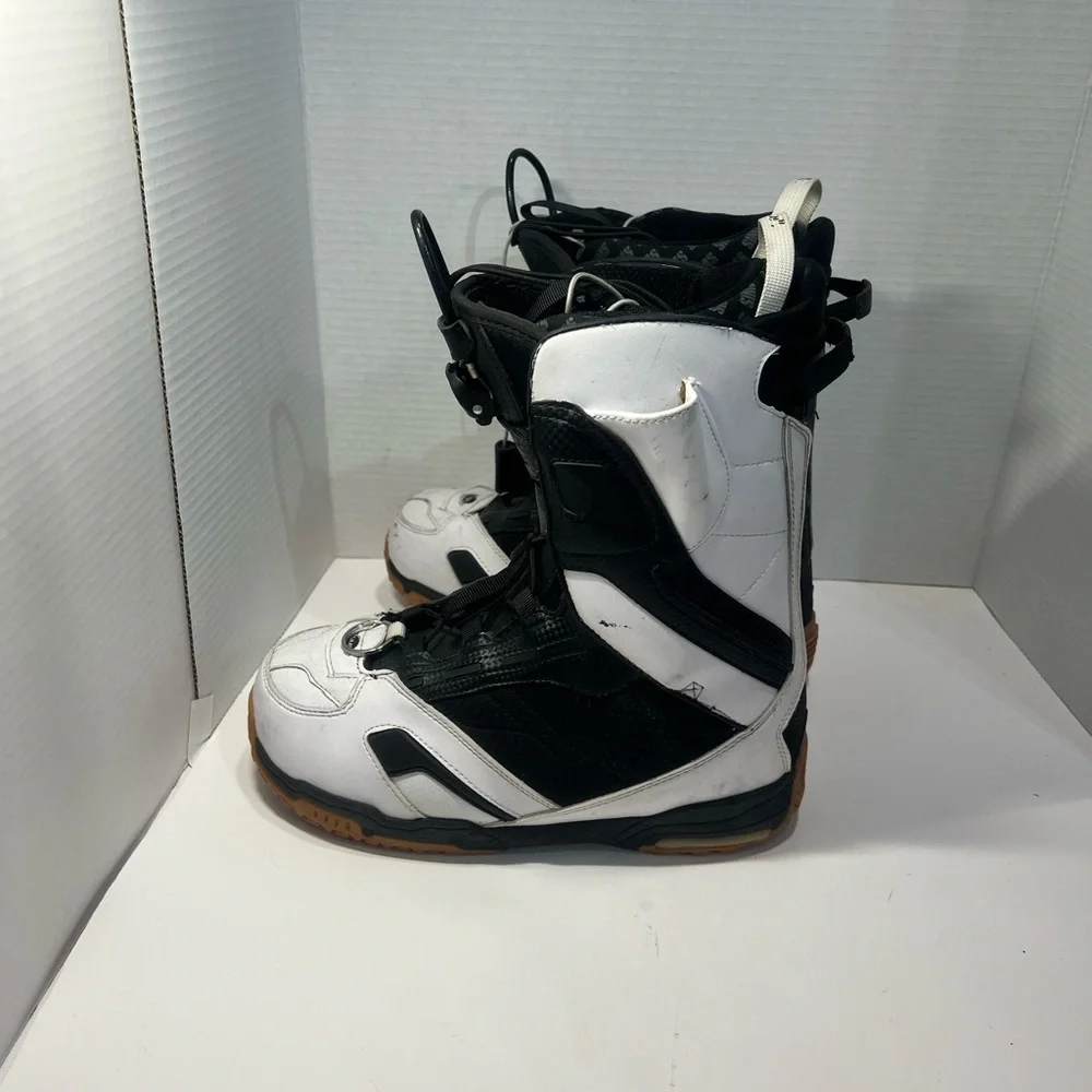 Simms Black and White Men's Snow Boots